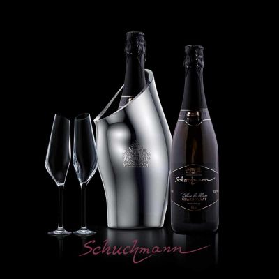Avantgarde Weinprsentation von Schuchmann_400x400